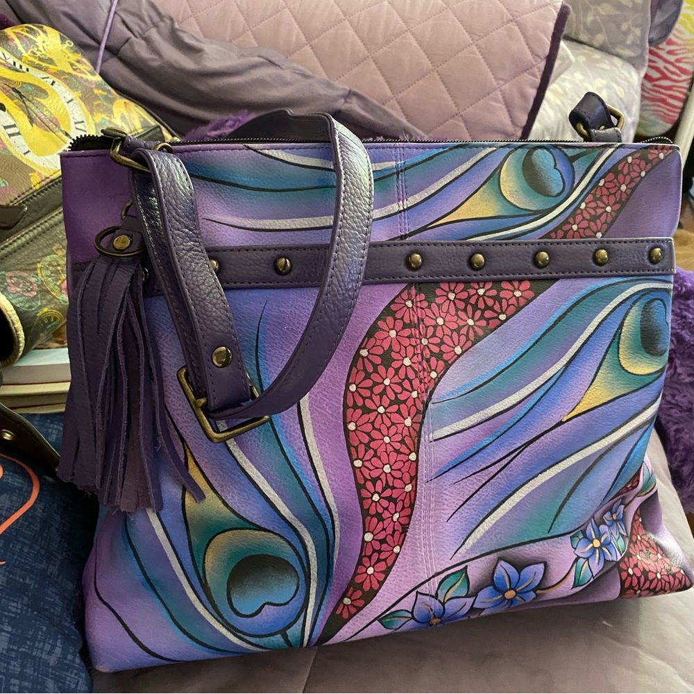 Anuscha handbag
